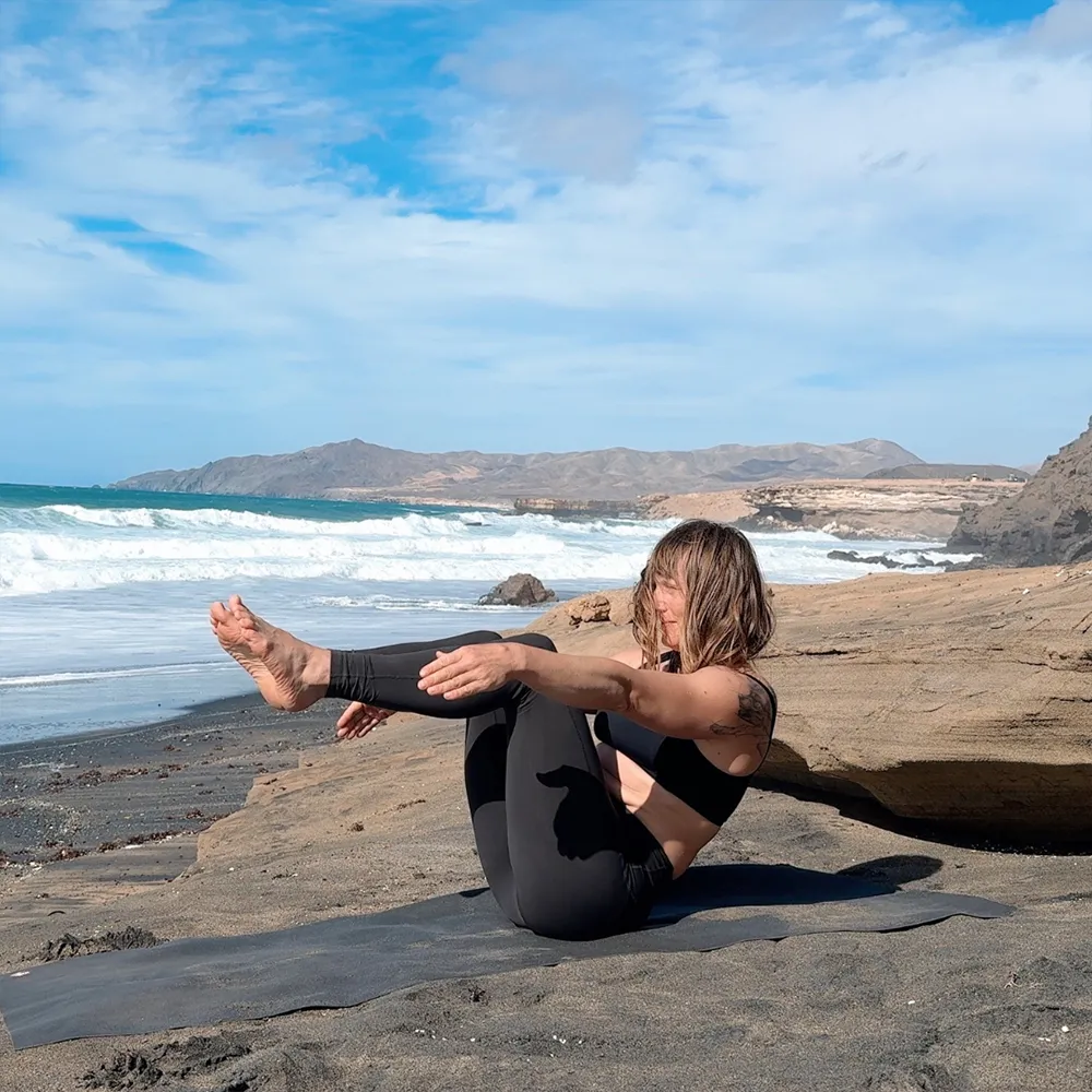 Bauchkraftübung für Yoga und Klettern